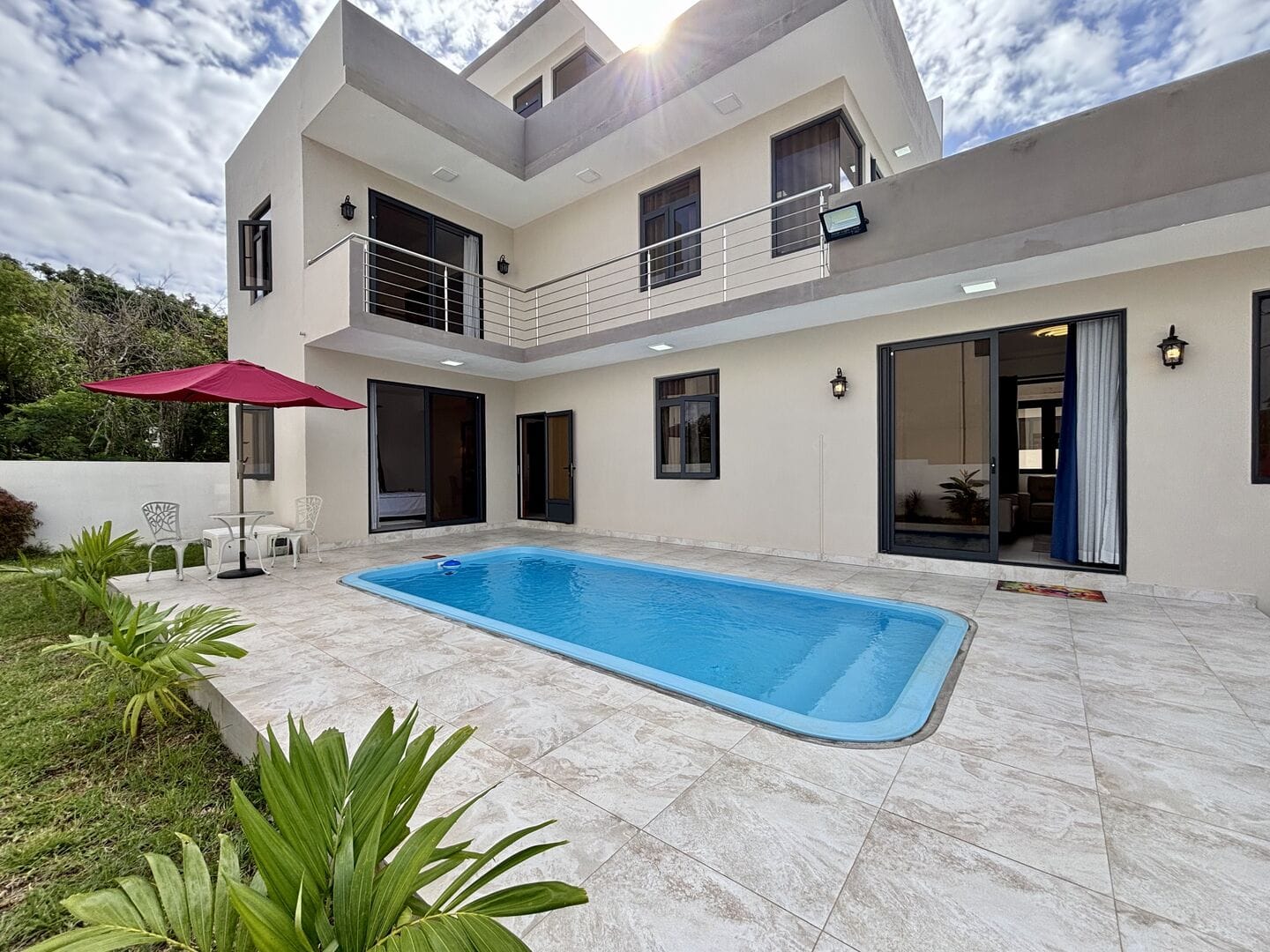 Villa 4 chambres en suite avec piscine et jardin – Grand Baie